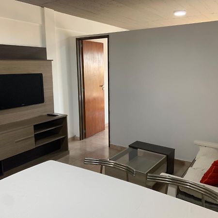 Departamento Amoblado Temporario- Posadas Mdz 6D 外观 照片